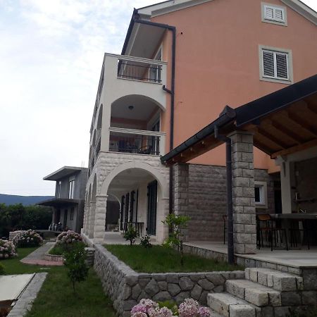 Apartmani Andrea Studio Херцег-Новий Екстер'єр фото